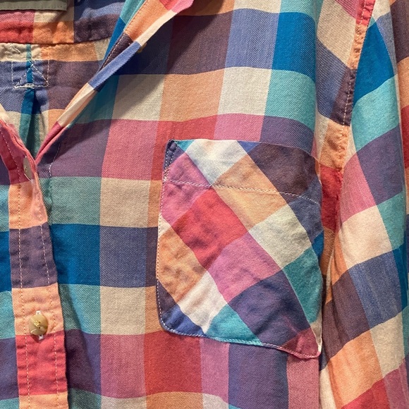 American Eagle Outfitters Multicolor Plaid ButtonUp Shirt 2012 Large 100% Cotton - Picture 3 of 7